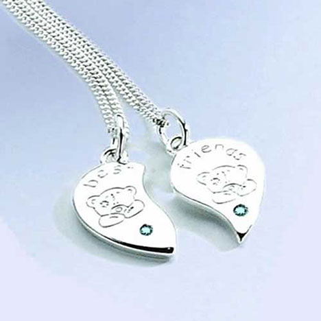 Me to You Bear Best Friends Pendant £17.99